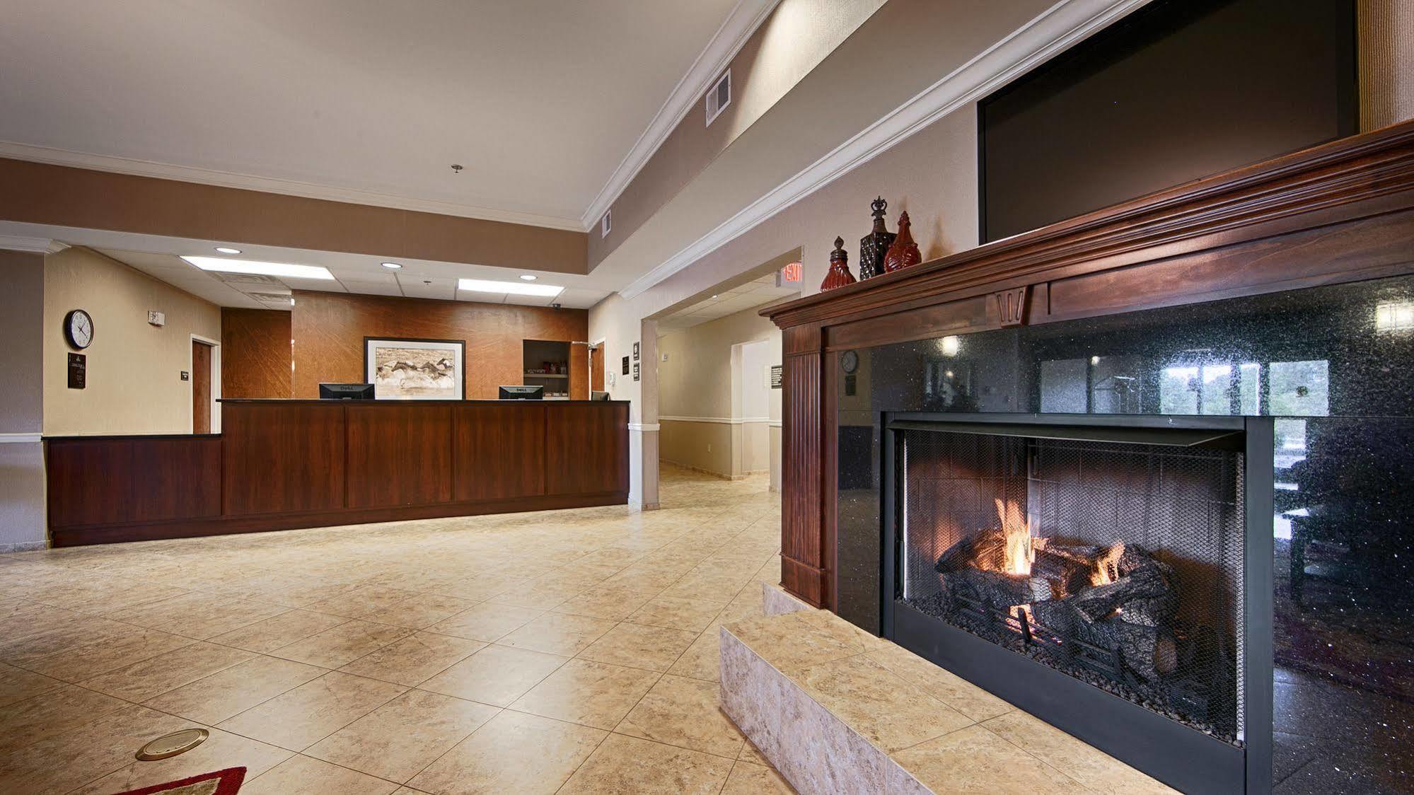 Best Western Plus Louisa Exterior foto